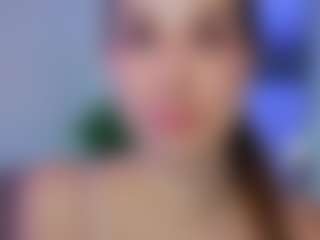 Live cam show with divetagrace - Brown Hair on chickslive.net