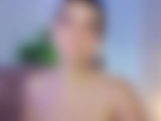 Live cam show with divetagrace - Granny BBW on xDating