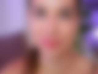 Live cam show with divetagrace - Senior on CamSodaAdn