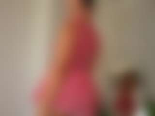 Live cam show with divetagrace - Fingering on TeamSkeetLive