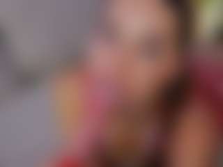 Live cam show with divetagrace - Cute on Milfs Live