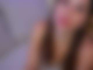 Live cam show with divetagrace - Fingering on StripNow