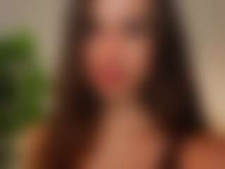 Live cam show with divetagrace - Trimmed Granny on Camsoda