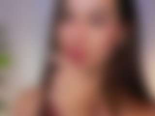 Live cam show with divetagrace - Green Eyes on crypto-cams
