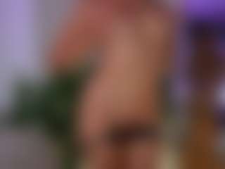 Live cam show with divetagrace - Mature on friskycurves.com