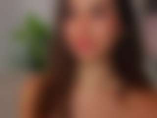 Live cam show with divetagrace - Mature Young Adult on Camsoda.co