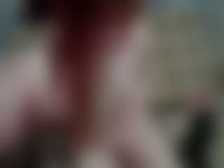 Live cam show with Kerasta - Spank on Milfs Live