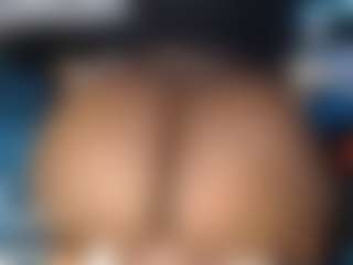 Live cam show with lynvee - Big Ass on AdultVida.com