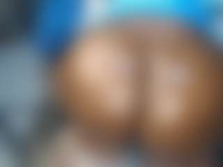 lynvee's Live Sex Cam Show