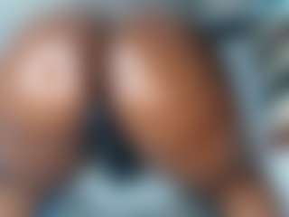 lynvee's Live Sex Cam Show