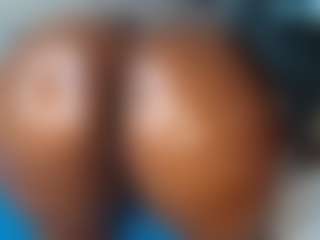 lynvee's Live Sex Cam Show