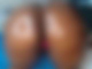 lynvee's Live Sex Cam Show