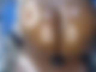 lynvee's Live Sex Cam Show
