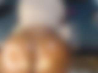 Live cam show with lynvee - Ebony on fapnchat | kenya