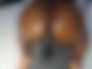 lynvee's Live Sex Cam Show