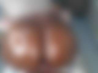 lynvee's Live Sex Cam Show