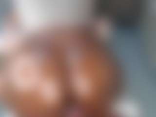 lynvee's Live Sex Cam Show