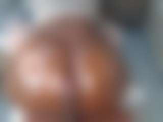 lynvee's Live Sex Cam Show