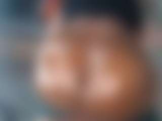 Live cam show with lynvee - Black Shaved Pussy on crypto-cams