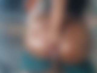 lynvee's Live Sex Cam Show