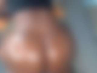 lynvee's Live Sex Cam Show