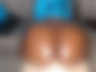 Live cam show with lynvee - Brown Eyes Ebony on xxxlivecams.org
