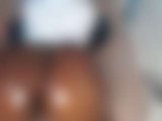 lynvee's Live Sex Cam Show