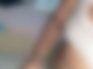 Live cam show with lynvee - Ebony on Camsoda | united states