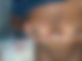 lynvee's Live Sex Cam Show