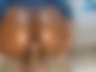 lynvee's Live Sex Cam Show