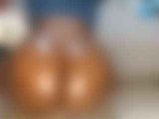 lynvee's Live Sex Cam Show