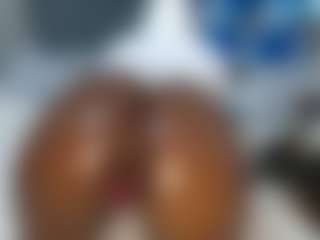Live cam show with lynvee - Bikini on xheatlive.com