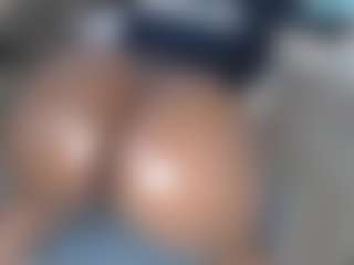 lynvee's Live Sex Cam Show