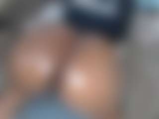 lynvee's Live Sex Cam Show