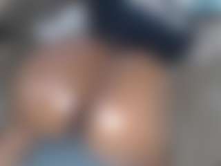 lynvee's Live Sex Cam Show