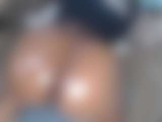 lynvee's Live Sex Cam Show