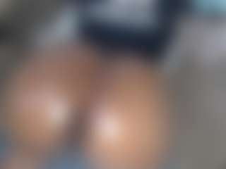 lynvee's Live Sex Cam Show