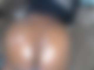 lynvee's Live Sex Cam Show