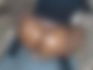 lynvee's Live Sex Cam Show