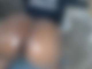 lynvee's Live Sex Cam Show