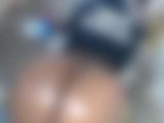 lynvee's Live Sex Cam Show