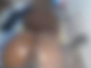 Live cam show with lynvee - Ride Torso on Camsoda