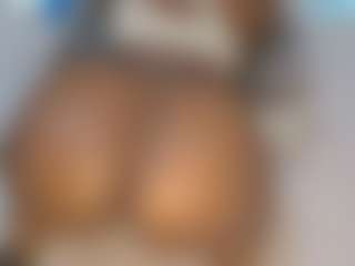 lynvee's Live Sex Cam Show