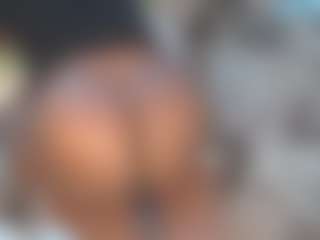 lynvee's Live Sex Cam Show
