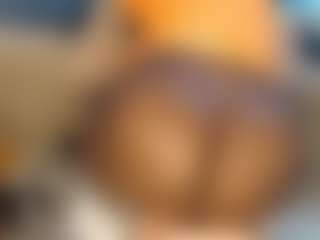 Live cam show with lynvee - Black Amateur on SquirtSoMuch