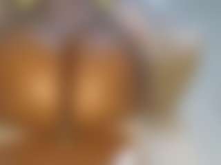lynvee's Live Sex Cam Show