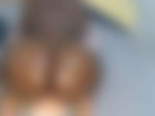 lynvee's Live Sex Cam Show