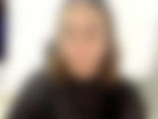 Dulce Maria MILF webcam performer live streaming