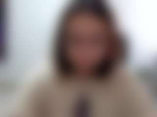 Dulce Maria MILF webcam performer live streaming