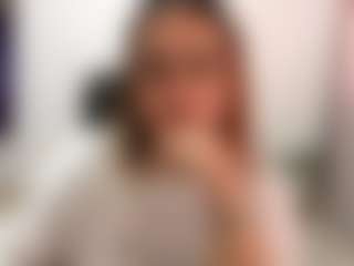 Live cam show with Dulce Maria - BBW on Dolls Live